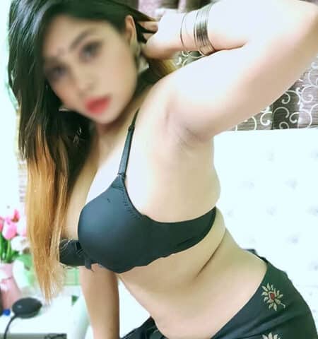 Barkha Housewife escort in Gurgaon